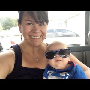 Meet your Posher, Laura